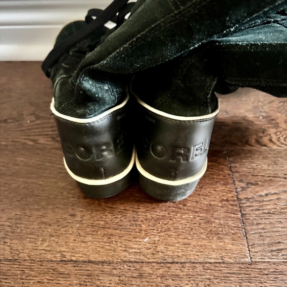 Sorel Tivoli High Winter Boots - Picture 3 of 4